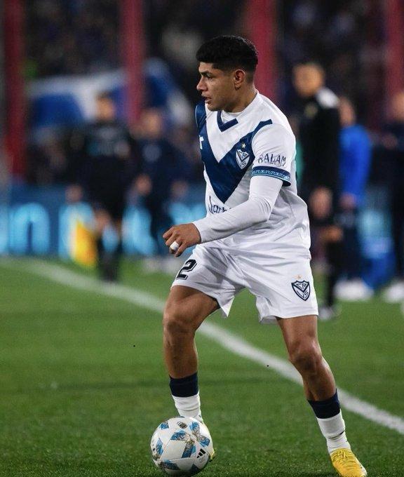 Claudio Aquino se acerca a Colo Colo - Créditos: @CLMerlo