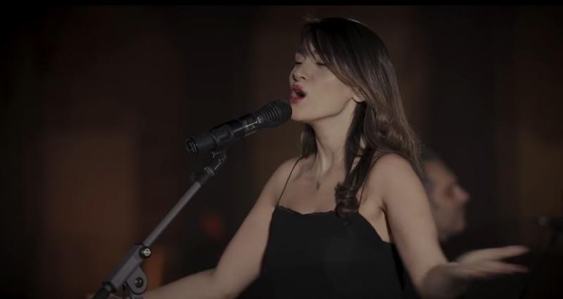 Irán: detienen a Parastoo Ahmadi por cantar sin velo