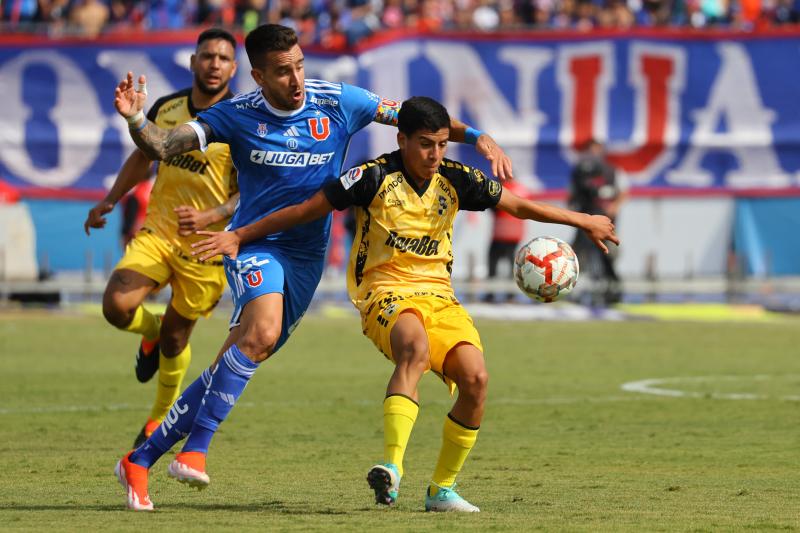 La U enfrentará a Coquimbo Unido y dos rivales internacionales - Créditos: Photosport.