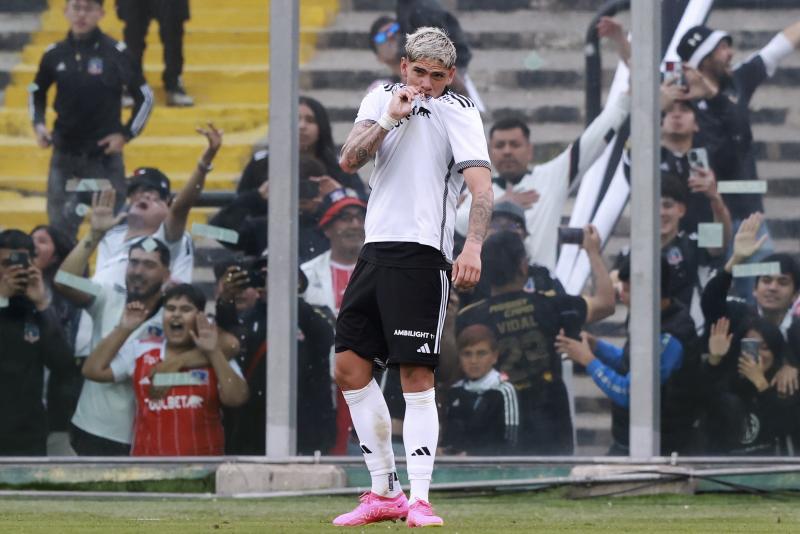 Carlos Palacios seguirá su carrera en Boca Juniors - Crédito: Photosport