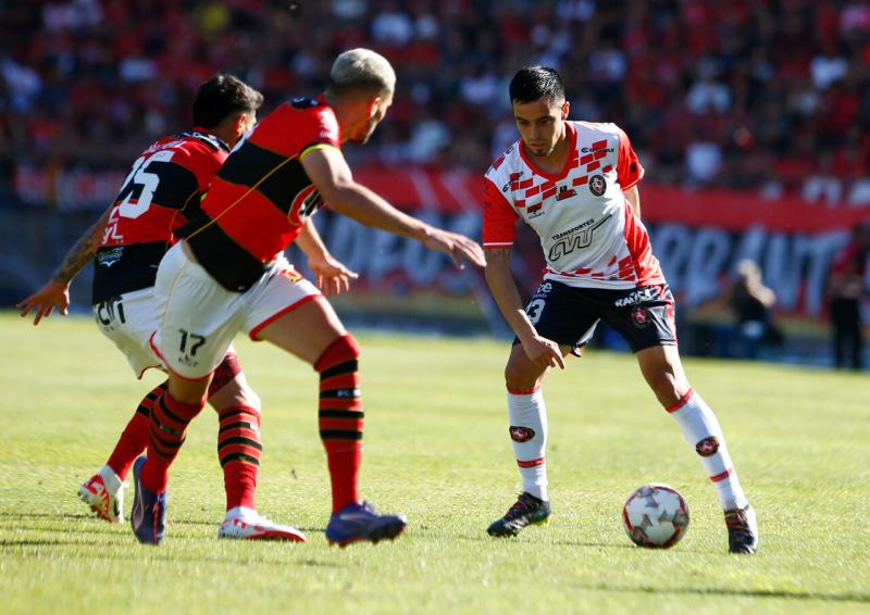 ATON - Histórico: Deportes Limache vence a Rangers en penales y asciende a Primera