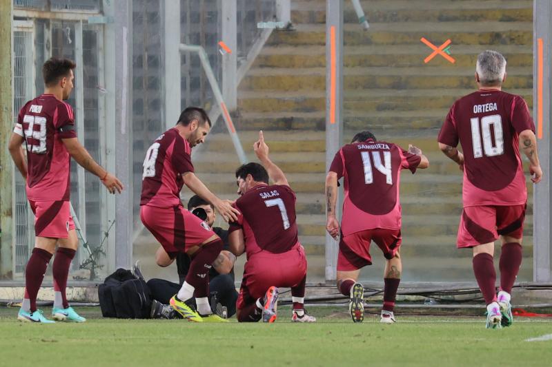 Marcelo Salas brilló en el Duelo de Leyendas frente a Colo Colo - Crédito: Photosport