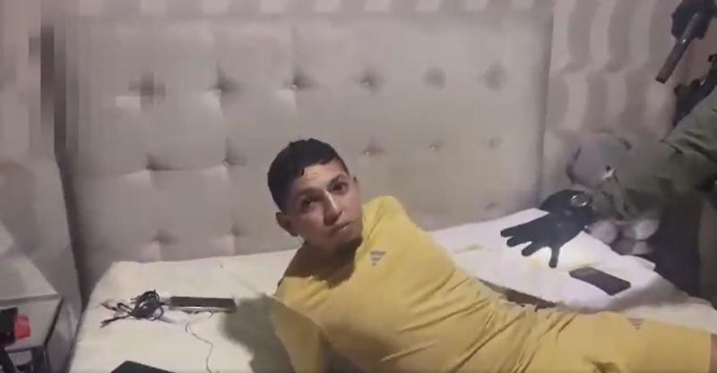 Tenía 120 delincuentes a su cargo: El perfil de Carlos Gómez el "Bobby", el líder del Tren Aragua en Chile detenido en Colombia