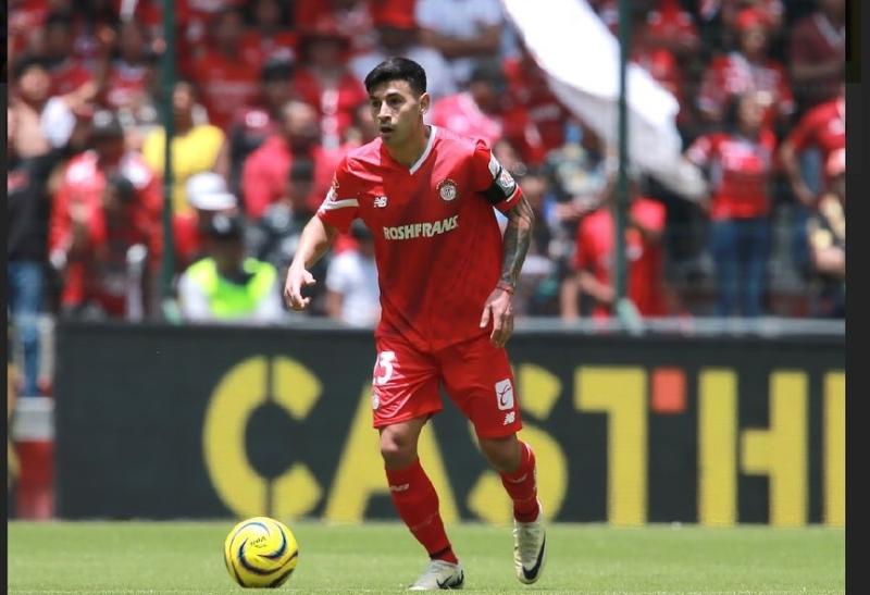 Claudio Baeza no seguirá en Toluca - Crédito: Instagram