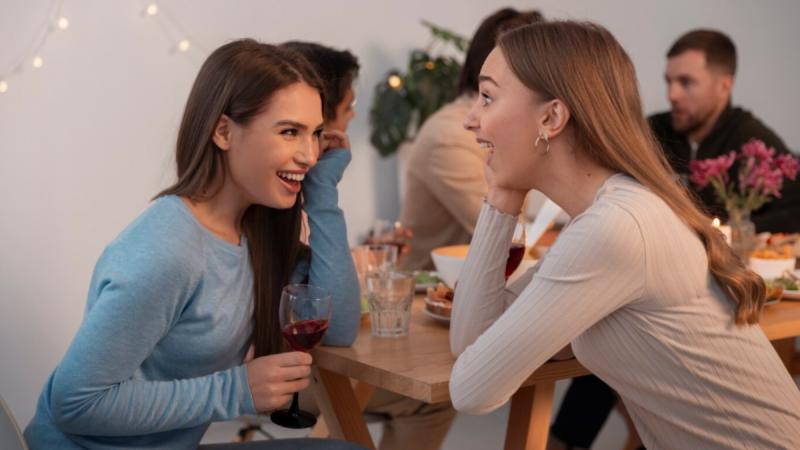 Consejos para afrontar las cenas de fin de año - referencial freepik