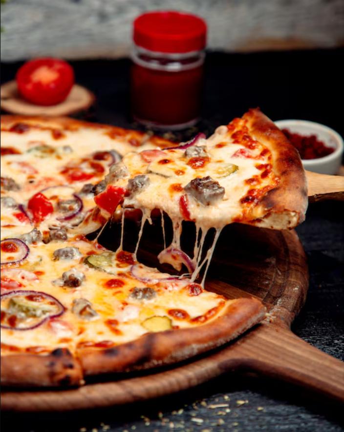 freepik - Repartidora de pizza apuñaló a cliente por darle una "mala propina"