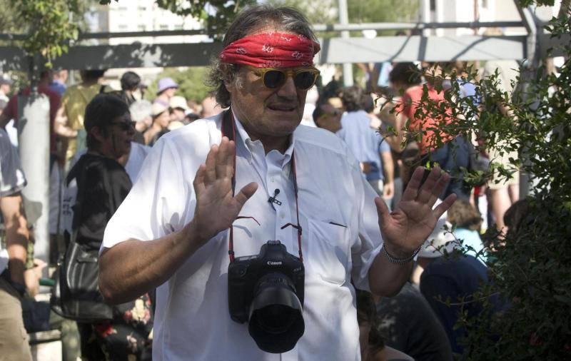AFP News - Fallece Oliviero Toscani, fotógrafo de Benetton que revolucionó la publicidad con sus controversiales campañas