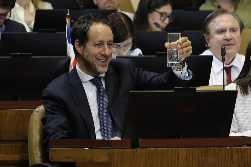 Agencia Uno - Diputado Cristóbal Urruticoechea