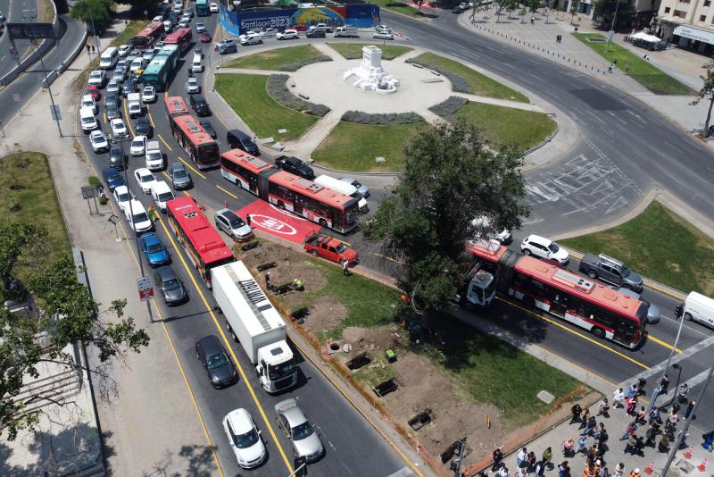 Aton (referencial) - Santiago entre las ciudades con peor tráfico vehicular