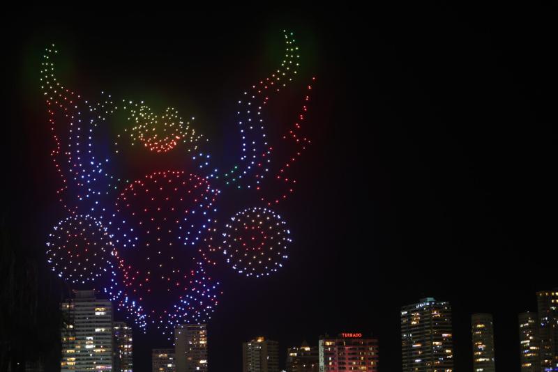 ATON - El espectacular show de drones con que Iquique recibió el 2025