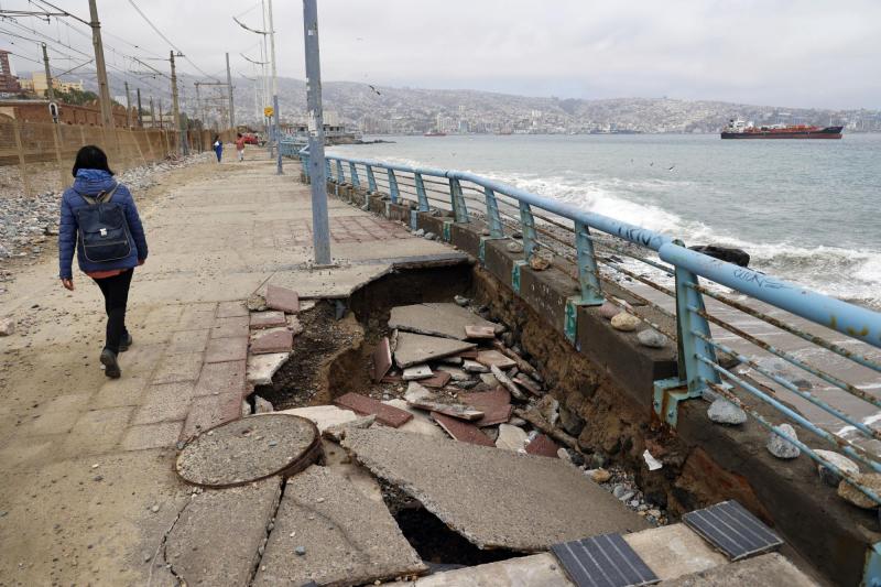 Aton - Preocupación en Valparaíso por nuevo evento de marejadas anormales