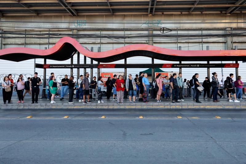 Aton - Cierre de siete estaciones de Metro de Santiago