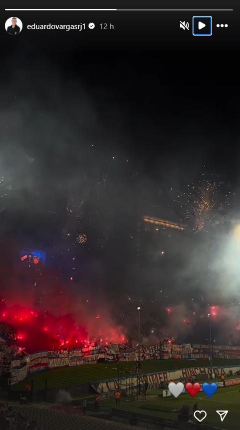 Eduardo Vargas campeón con Nacional - Créditos: Instagram