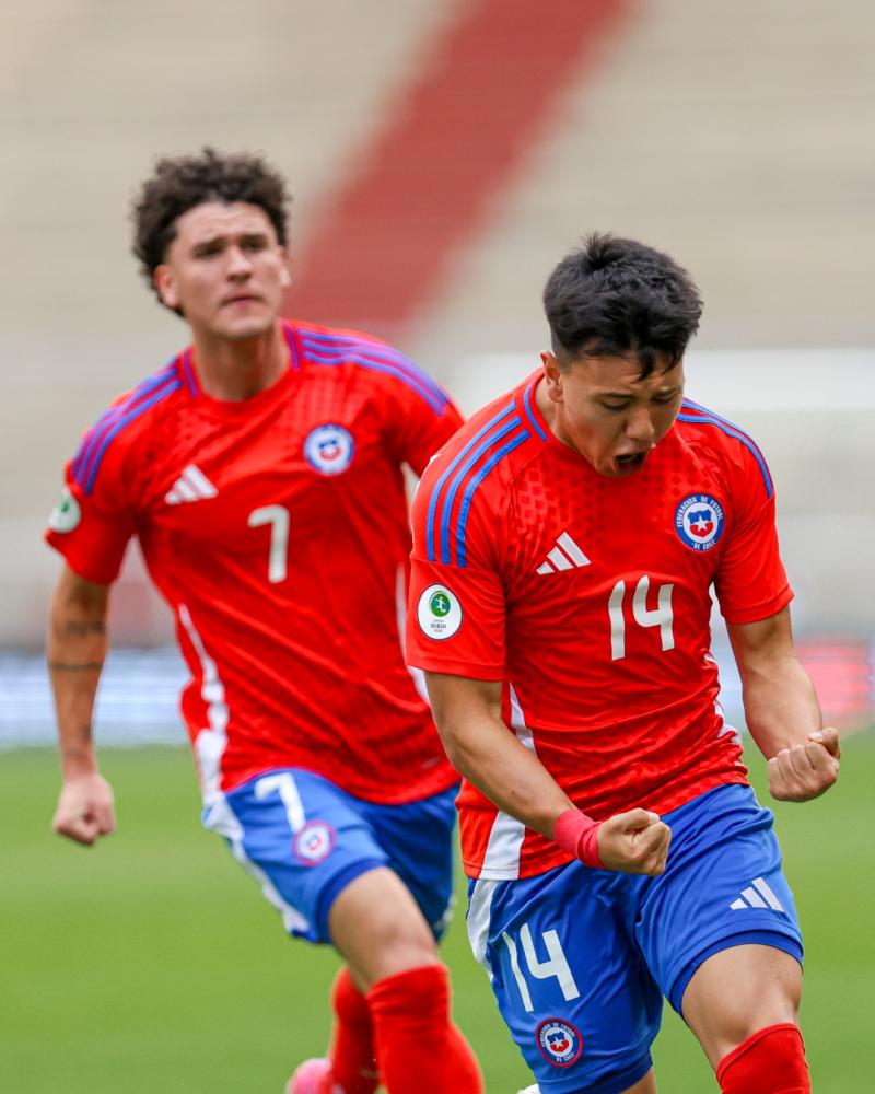Golazo de Vásquez - Créditos: Conmebol