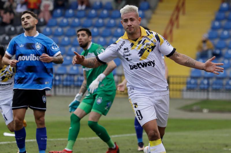 Rodrigo Holgado está muy cerca de llegar a U de Chile - Créditos: Photosport