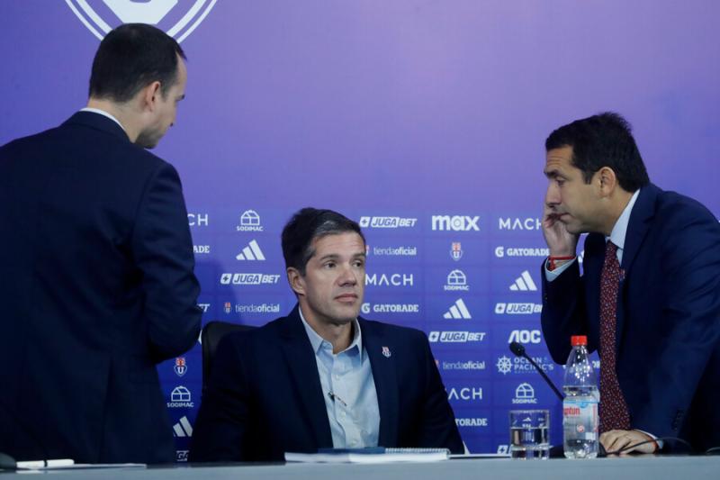 Michael Clark y patrimonio de Azul Azul - Créditos: Photosport