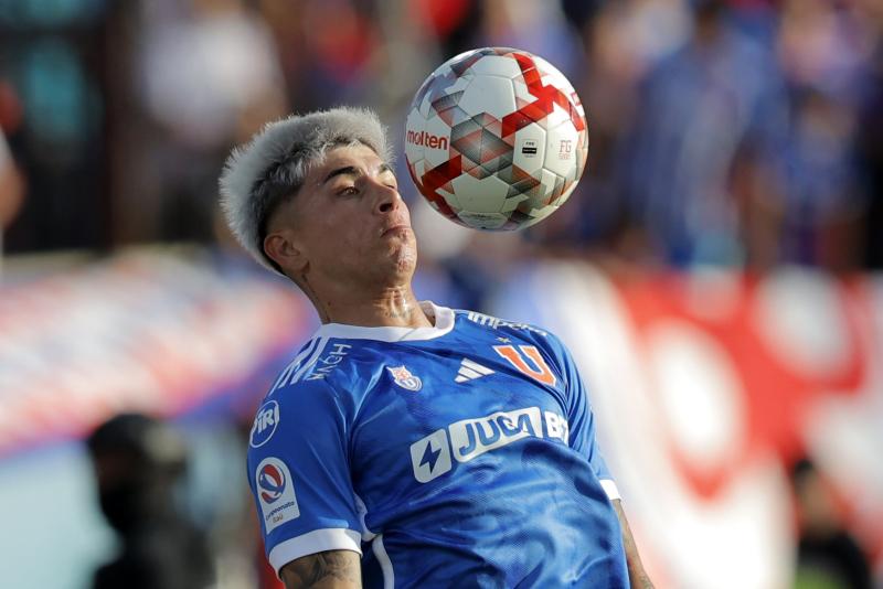 U de Chile le cierra la puerta de salida a Guerrero - Créditos: Photosport