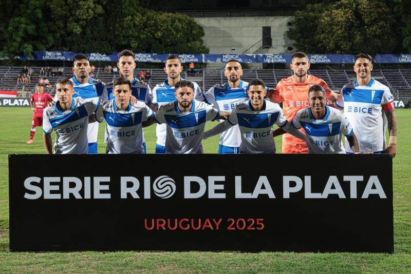 La UC se estrenó con un sólido triunfo 3 a 1 ante Unión de Santa Fe - Créditos: Photosport