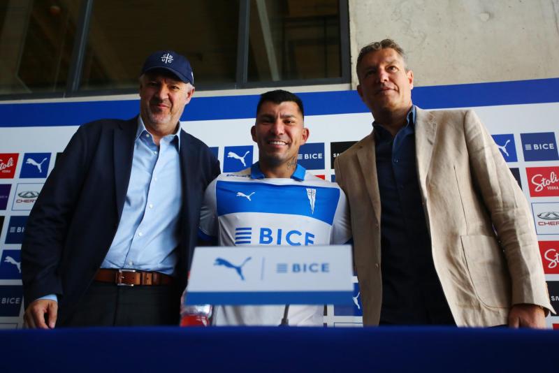 Photosport - Gary Medel