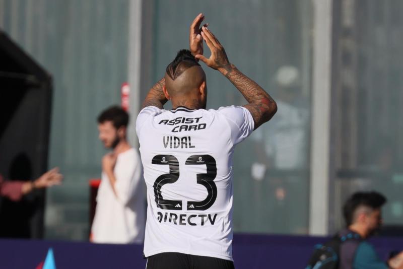 Photosport - Arturo Vidal en Colo Colo