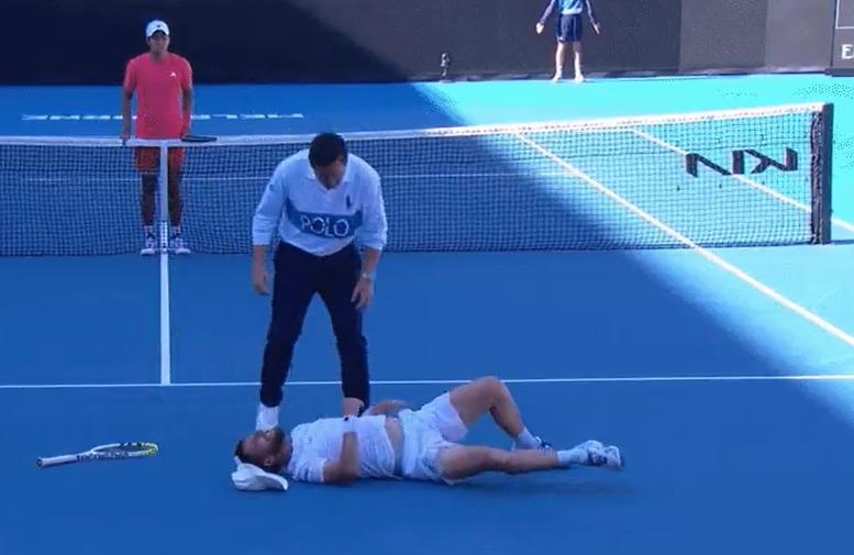 X @tennis_gifs - Corentin Moutet en el Australian Open