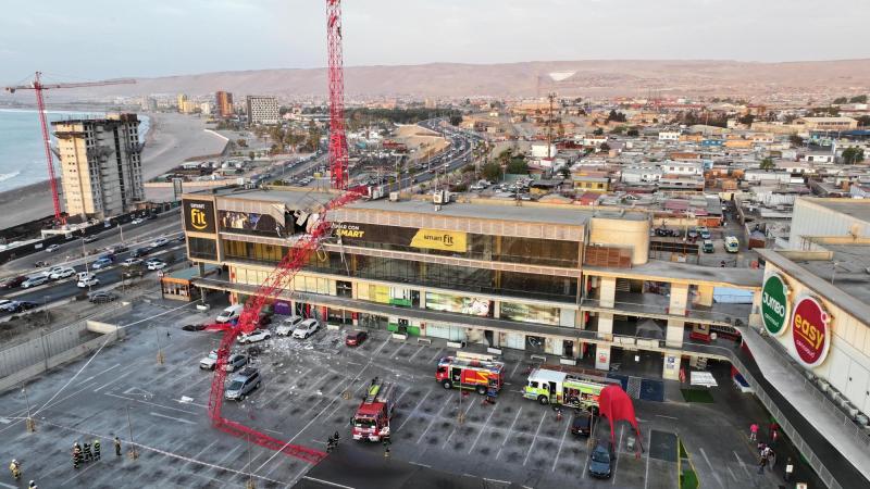 Accidente fatal en Arica tras caída de grúa
