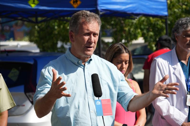 T13 - Un niño muere a la semana en accidentes vehiculares: Lanzan programa para el correcto uso de sistema de retención