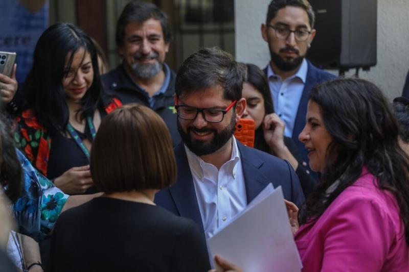 Agencia Uno - Presidente Boric y ministra Orellana