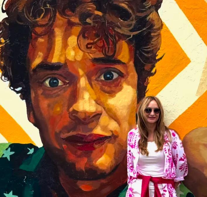 Hermana de Gustavo Cerati descubre mural en honor a su hermano en Perú - Instagram Laura Cerati