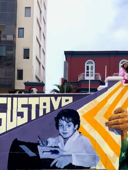 Hermana de Gustavo Cerati descubre mural en honor a su hermano en Perú - Instagram Laura Cerati