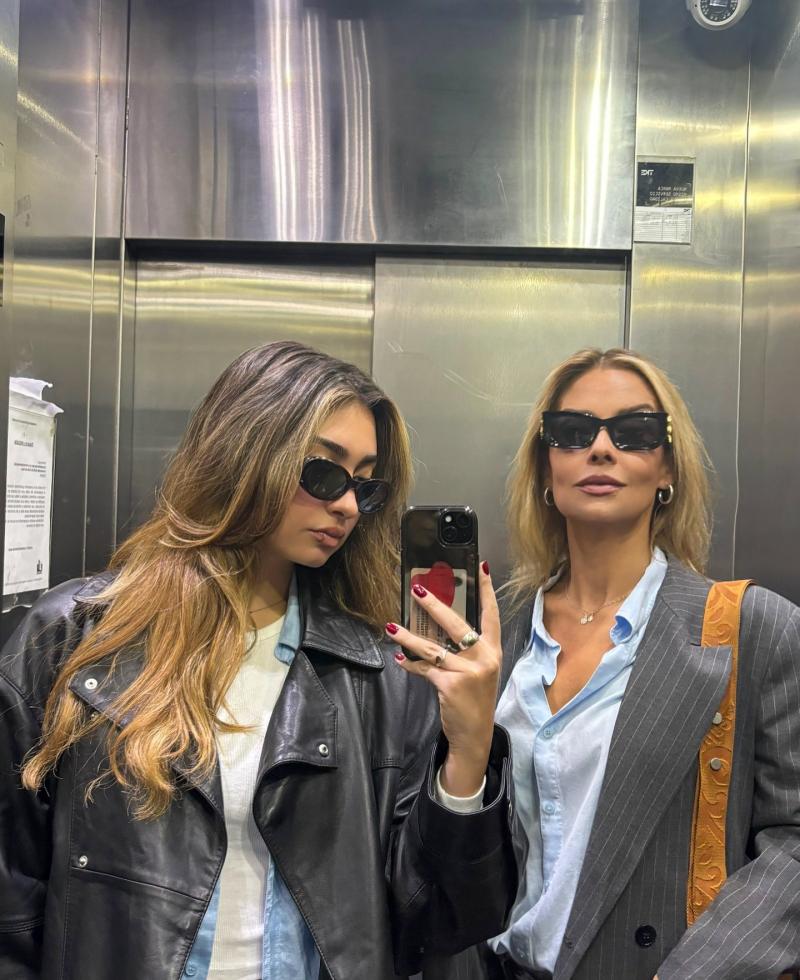 Instagram - Paola Camaggi y su hija María Gracia