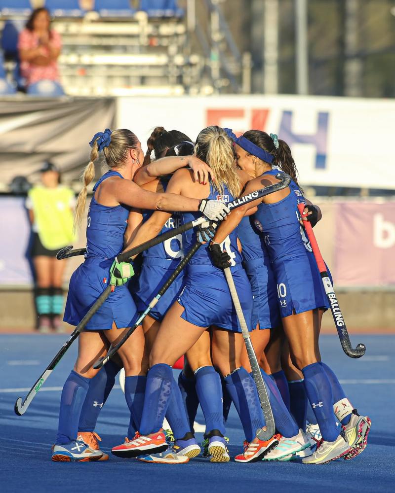 Las Diablas avanzan como líderes del grupo A con un empate y dos triunfos - Créditos: Hockey Chile