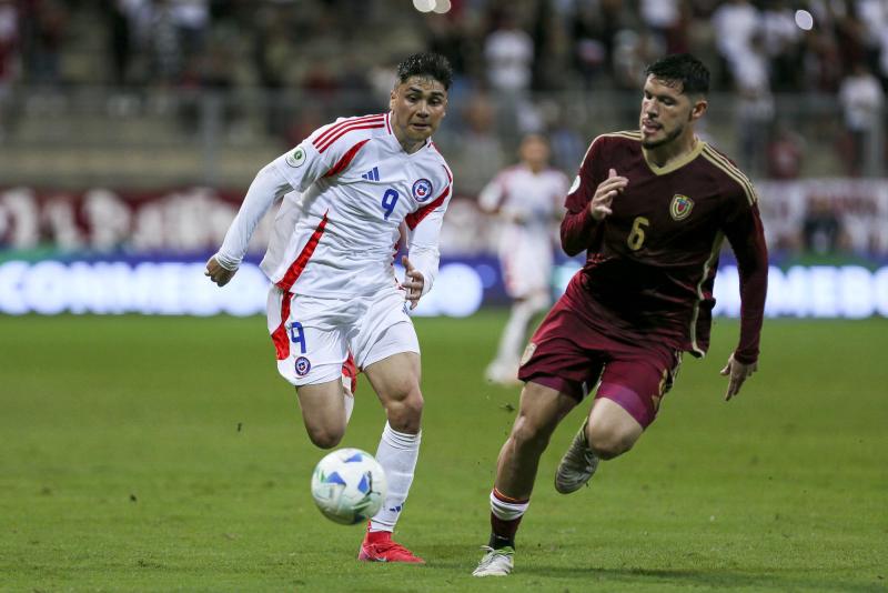 Conmebol - Carlos Caszely habló sobre el presente de Damián Pizarro