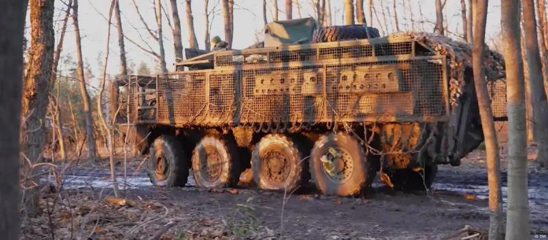 Ucrania acusa a Rusia de bombardear escuela en Kursk con civiles dentro: Hay decenas de heridos bajo los escombros