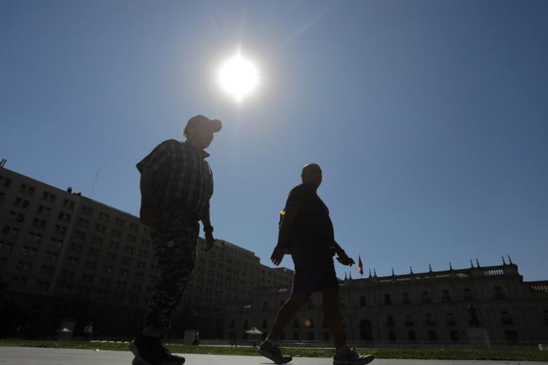 AGENCIA UNO - Es importante poder reconocer un golpe de calor porque puede llegar a causar la muerte si no es tratado oportunamente, explican los expertos.