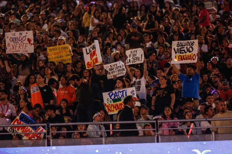 Archivos 2024/Agencia Uno - Festival de Viña 2025: los artistas que se presentan este domingo en la Quinta Vergara