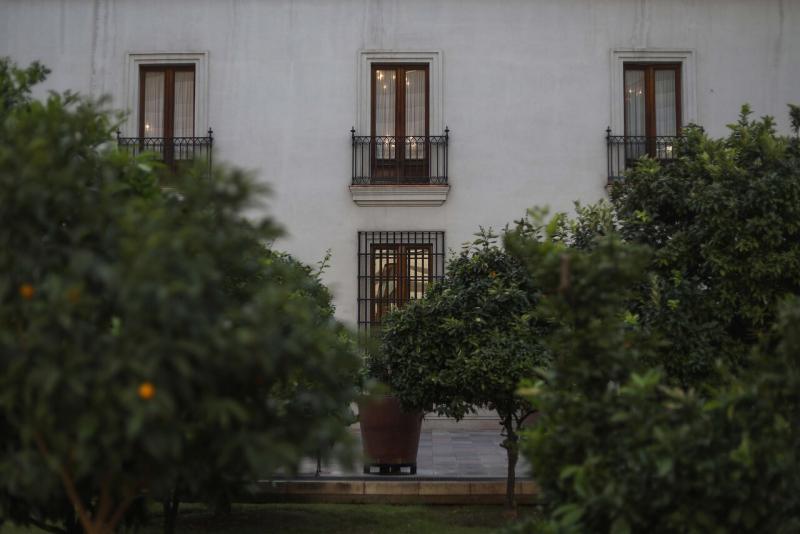 Agencia Uno - "Se están llevando a cabo las diligencias investigativas": Lo que dijo Carabineros tras muerte de uniformado en La Moneda