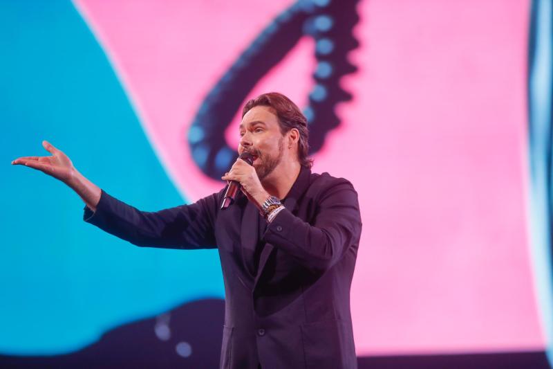 Agencia Uno - George Harris