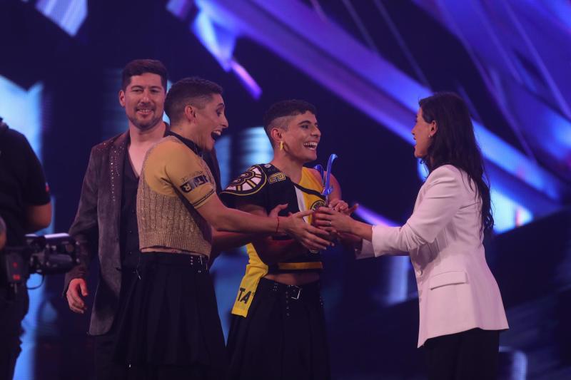 Agencia Uno - Competencia Folclórica - Chile fue el ganador