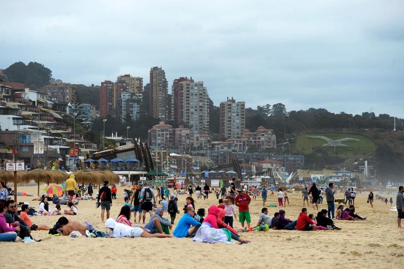 Agencia Uno - Playa nublada