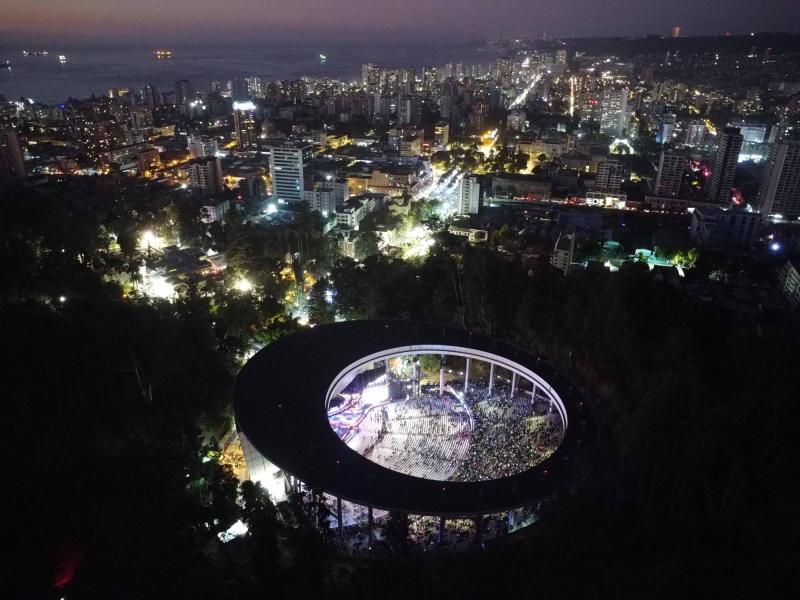 Aton - "Tomamos la decisión cuando...": Organización de Festival de Viña 2025 se pronuncia por críticas tras suspensión de la jornada