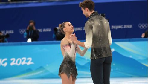 Diferencias en castigos a Jannik Sinner y Laura Banquero - Créditos: Redes Sociales