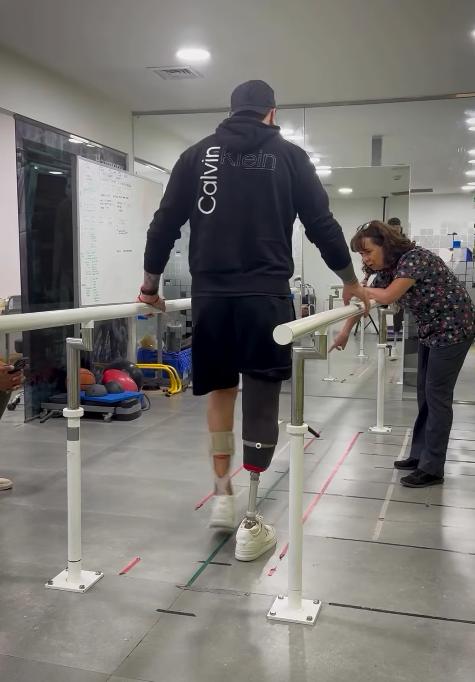 Cristóbal Campos muestra avances de su recuperación - Créditos: Captura