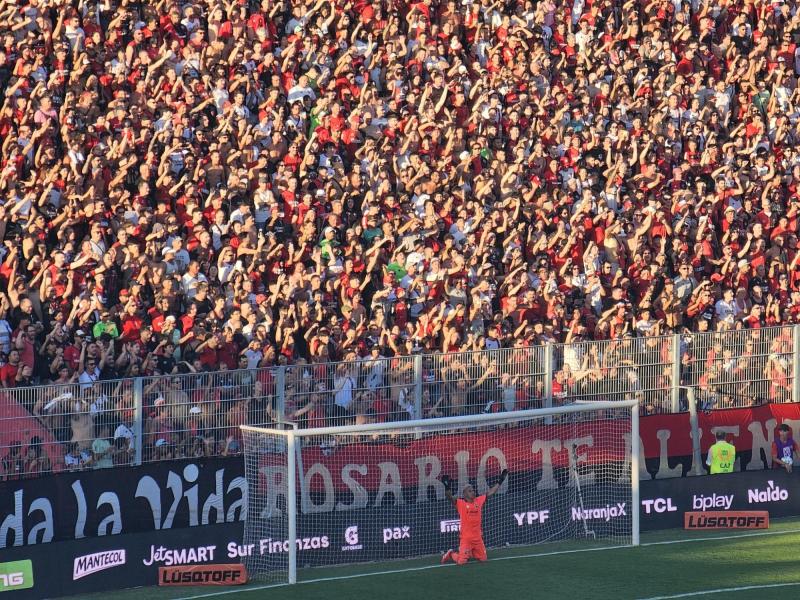 Keylor Navas denunciado por esclavitud - Créditos: Redes Sociales