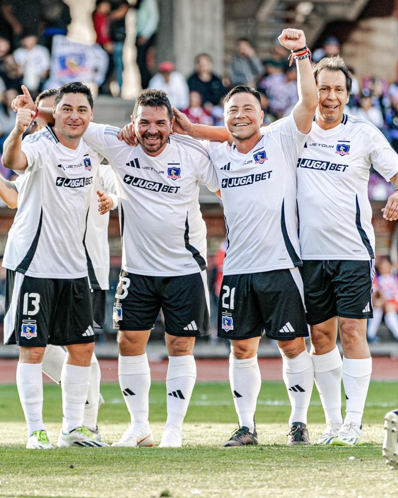 El Cacique de todos los tiempos solo sabe de alegrías en la cancha - Créditos: CSD Colo Colo