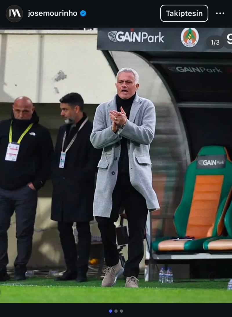 Mourinho se alineó con rival del Galatasaray - Créditos: Redes Sociales