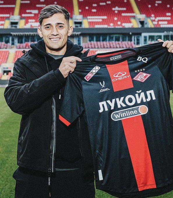 Colo Colo celebra fichaje de Pablo Solari - Créditos: @CLMerlo