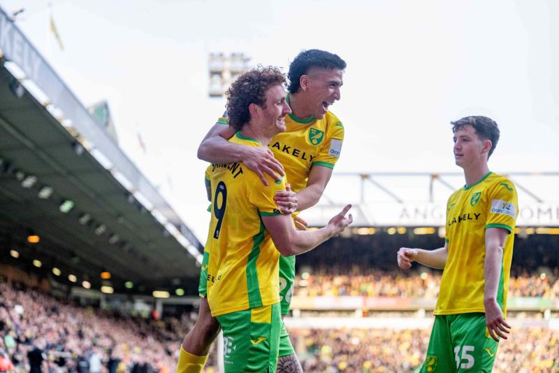 Marcelino Núñez asistió para la apertura de la cuenta - Créditos: Norwich