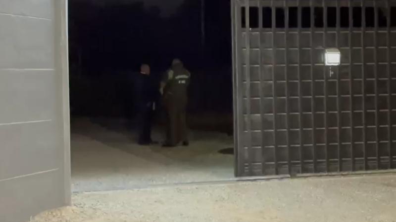 T13 - PDI realiza indagatorias en la casa de diputado Jorge Durán por denuncia de abuso sexual