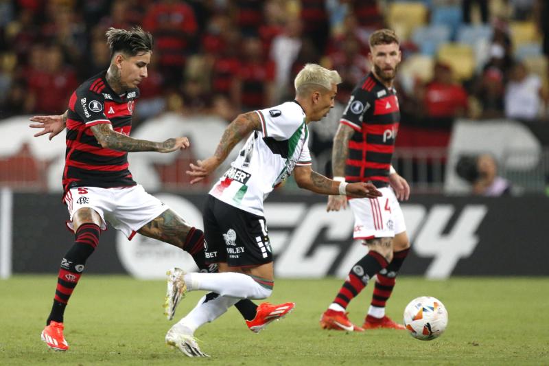 Erick Pulgar en el Flamengo - Créditos: Photosport